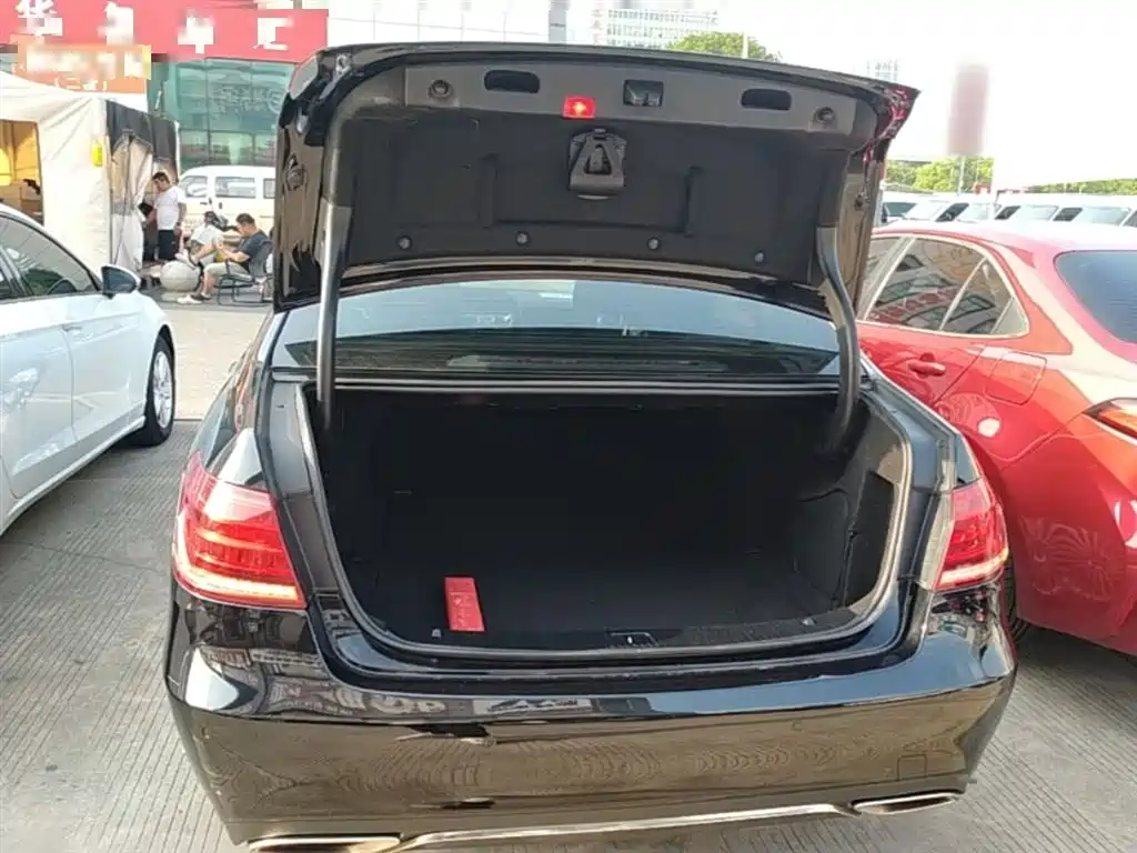 Mercedes-Benz E-Class 2015 Facelift E 200 L фото 19