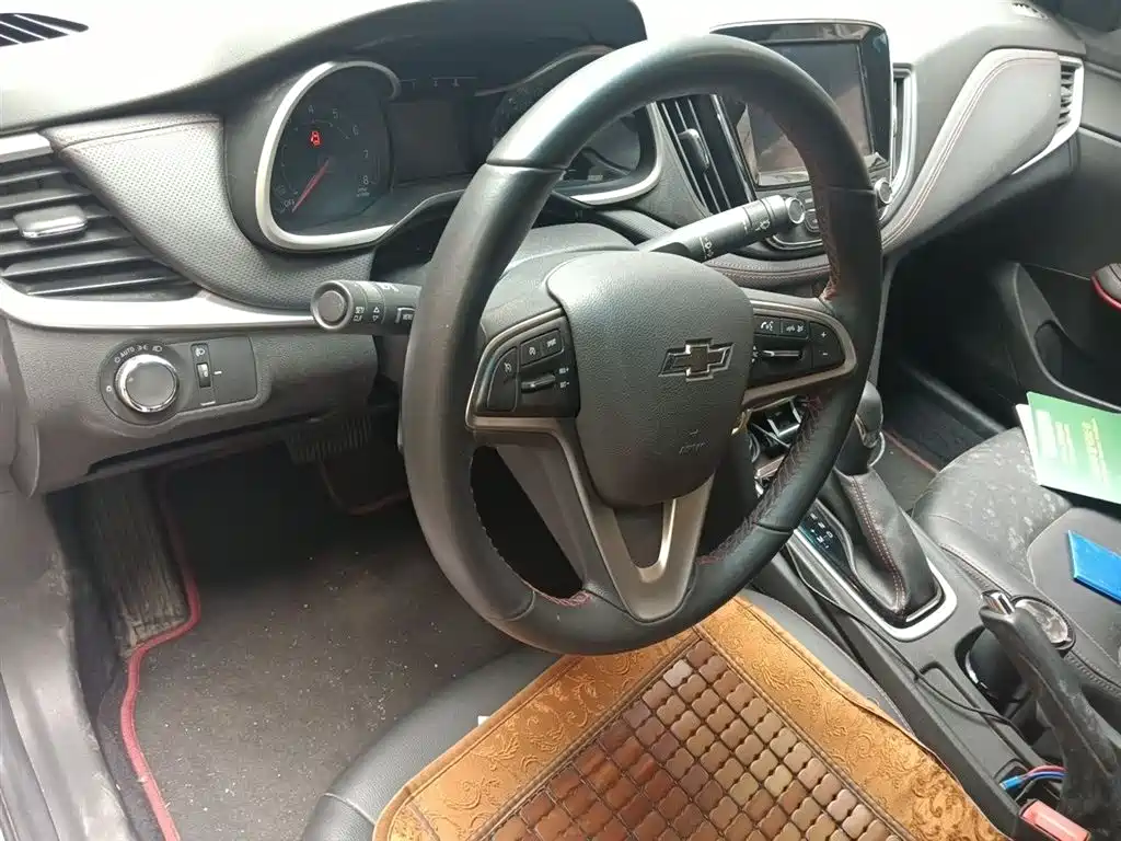 Chevrolet Monza 2019 RS 330T Auto Smooth Edition China VI фото 6