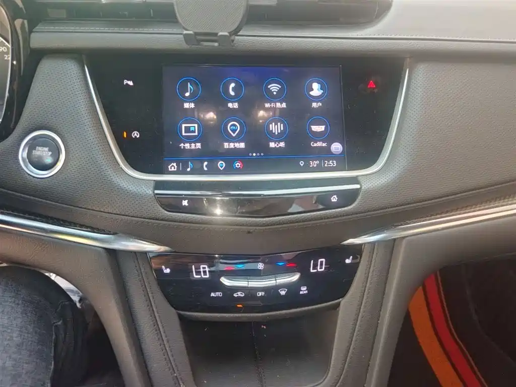 CADILLAC XT5