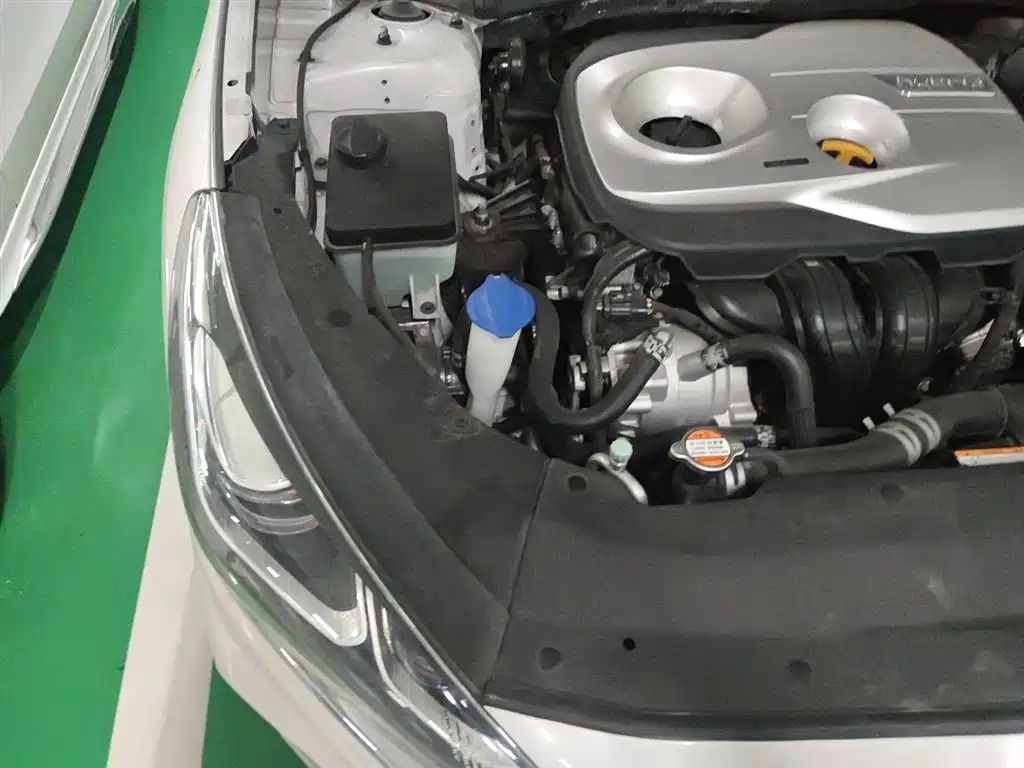 Hyundai Sonata Plug-in Hybrid 2018 2.0 PHS Smart Connect Edition (China VI) фото 22