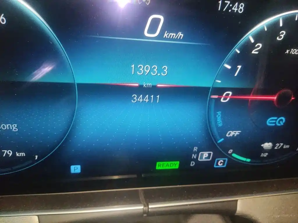 Mercedes-Benz E-Class New Energy 2022 Facelift II E 350 e L Plug-in Hybrid Sedan фото 13