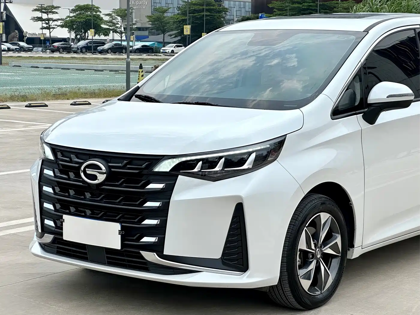 GAC Trumpchi Trumpchi M6 2023 PRO 270T DCT Luxury Edition фото 8
