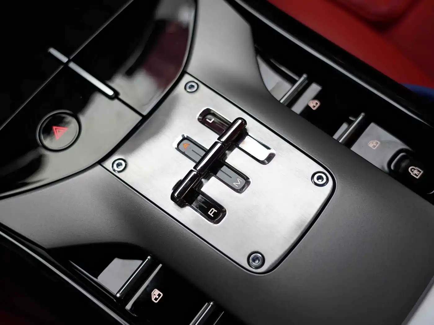 Ferrari Purosangue 2025 2023 6.5L V12
