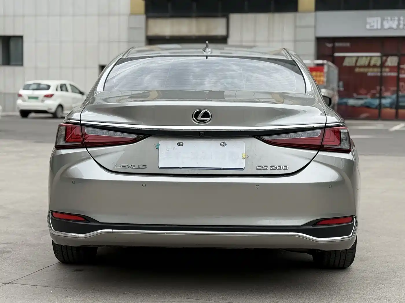 Lexus ES 2020 200 Excellence фото 10
