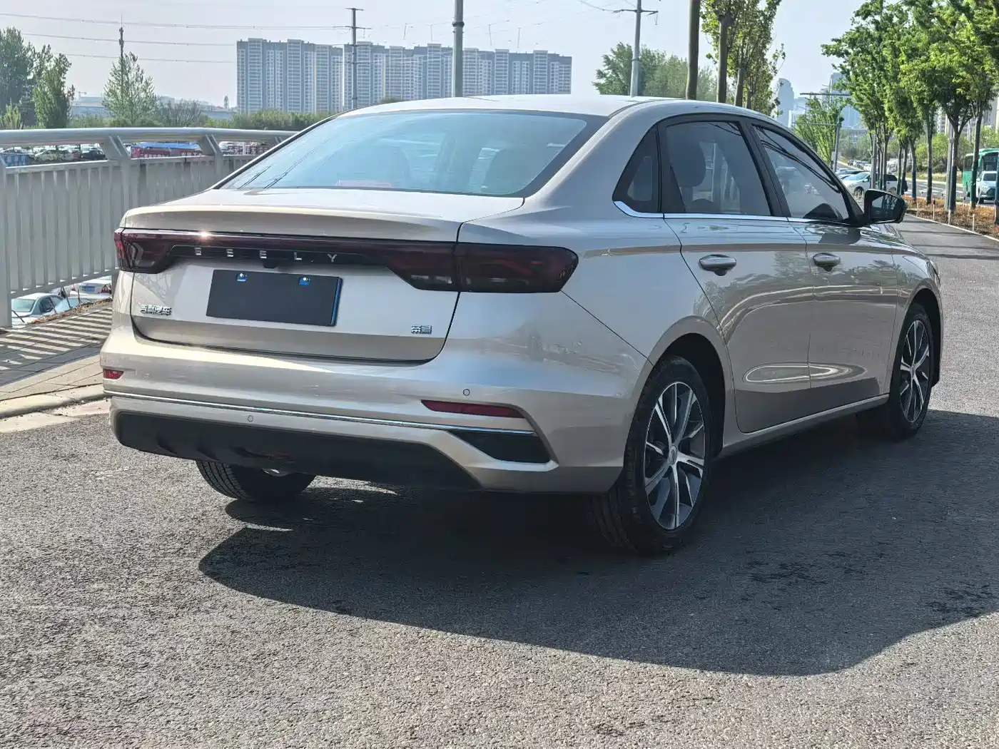 GEELY AUTOMOBILE EMGRAND