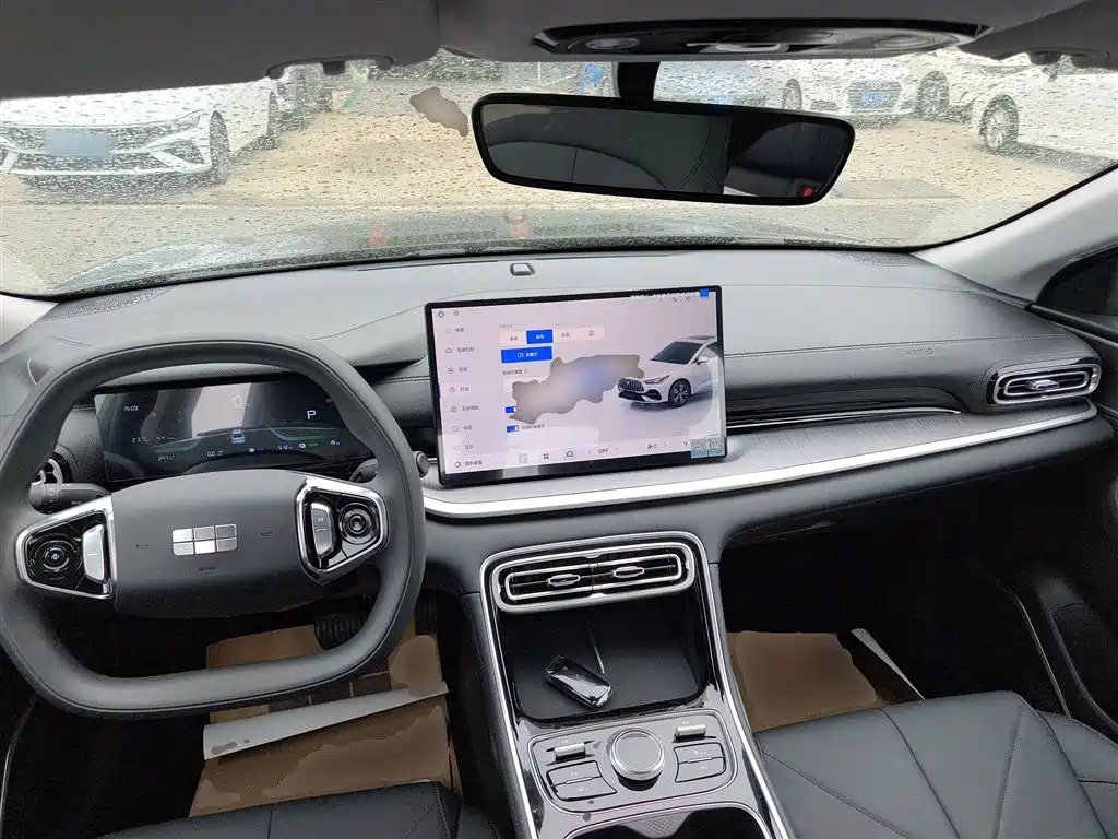 Geely Galaxy Galaxy Stellar 6 2025 60km Voyager Edition фото 10