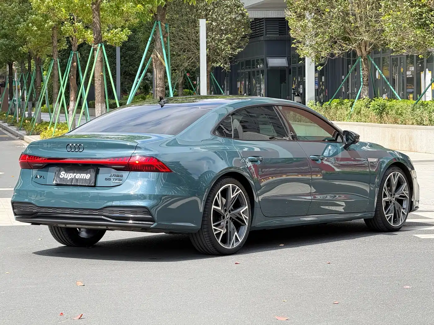 Audi A7L 2022 2022 55 TFSI quattro S-line edition one Pioneer Edition
