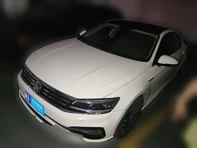 Volkswagen Lamando 2021 Facelift 280TSI DSG Comfort Edition — фото 1