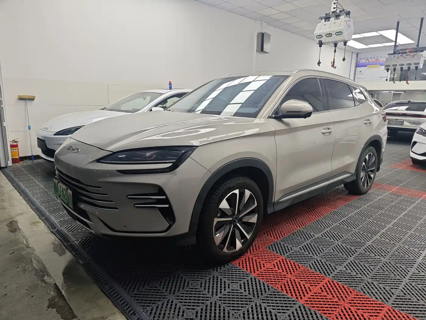 BYD Song PLUS PHEV 2025 DM-i 112KM Honor