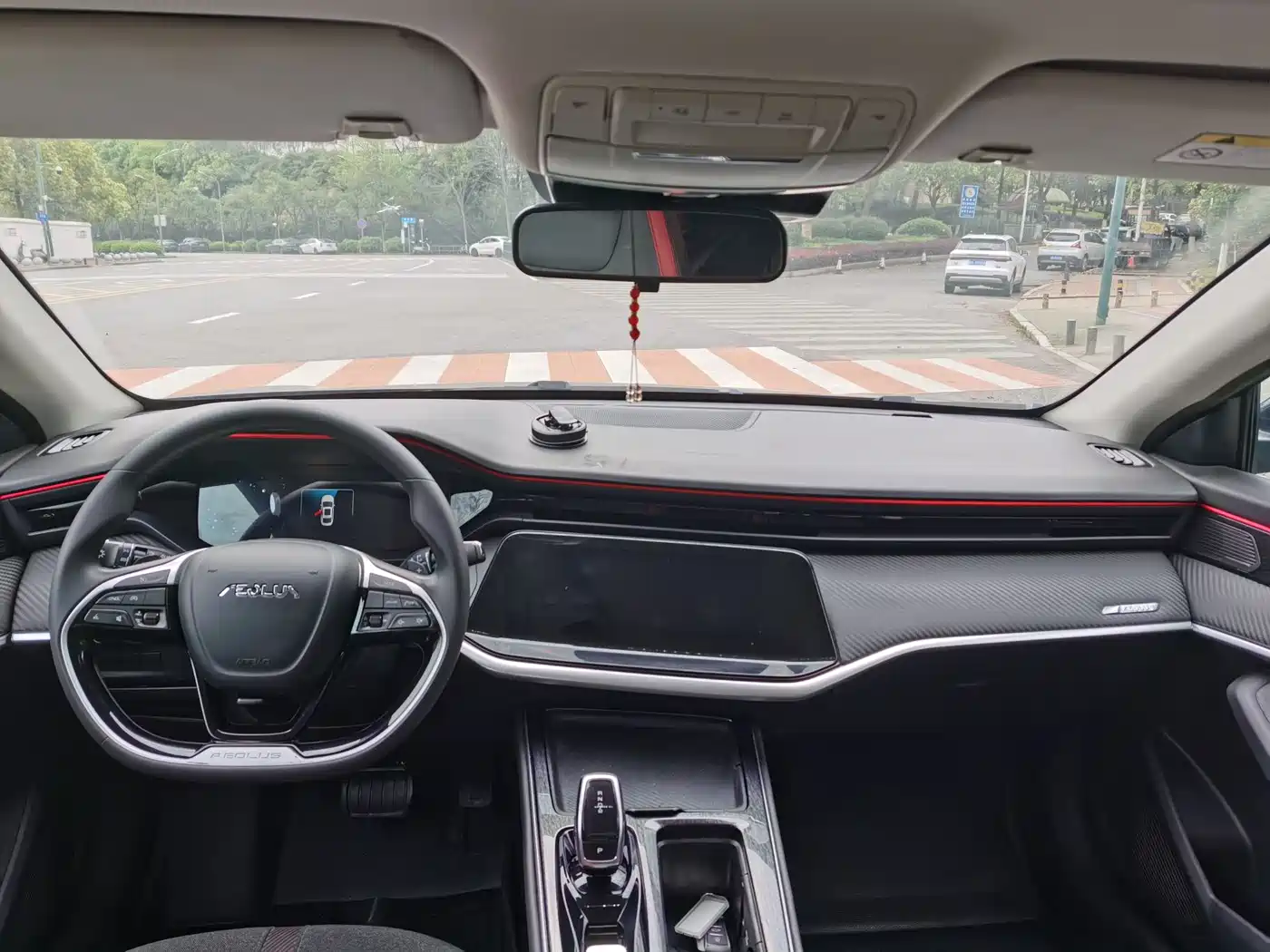 DONGFENG YI HYUN MAX