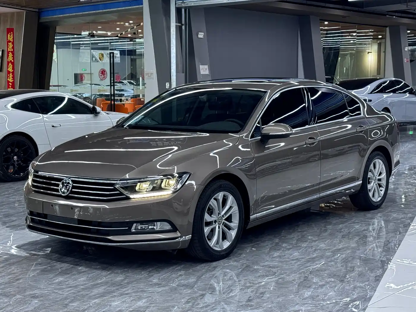 Volkswagen Magotan 2018 Facelift 380TSI DSG Luxury