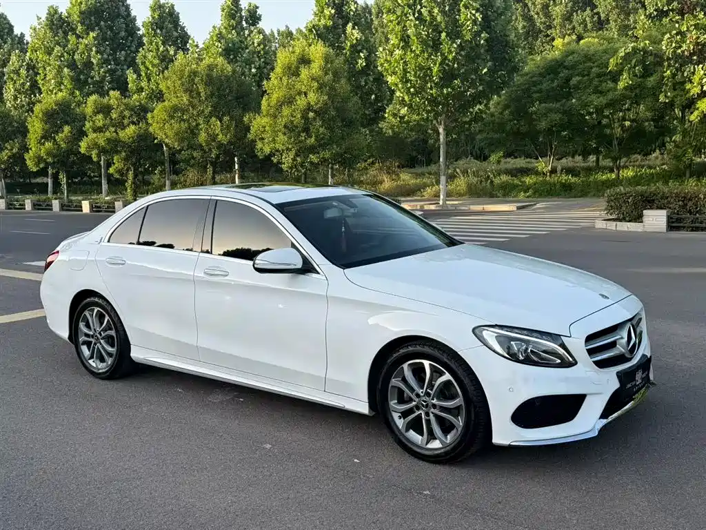 Mercedes-Benz C-Class 2017 Facelift C 180 L Fashion Sport Edition фото 4