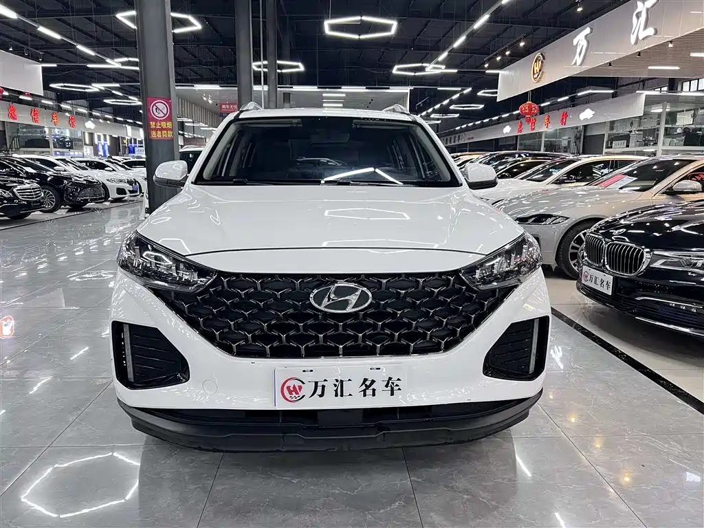 Hyundai Beijing Hyundai ix35 2021 2.0L Automatic 2WD GLS Leading Edition фото 2