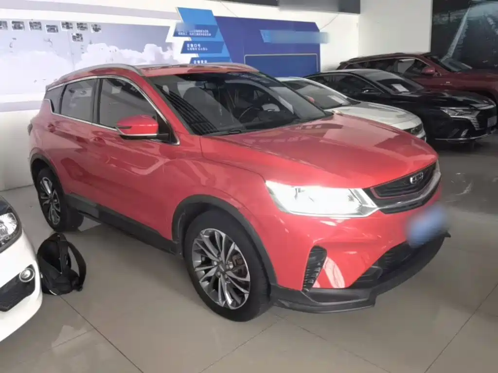 Фото 4 - Geely Coolray