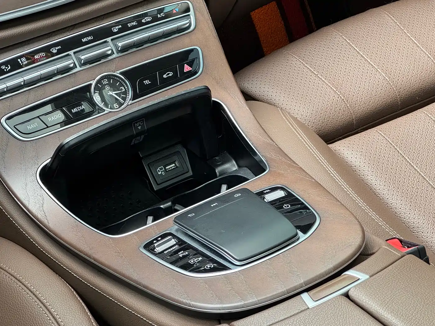 Mercedes-Benz E-Class 2020 Facelift E 260 L фото 20