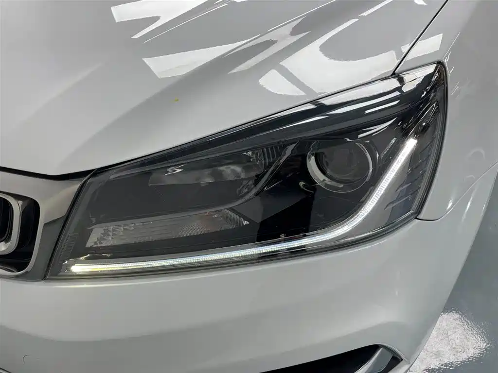 GEELY AUTOMOBILE EMGRAND