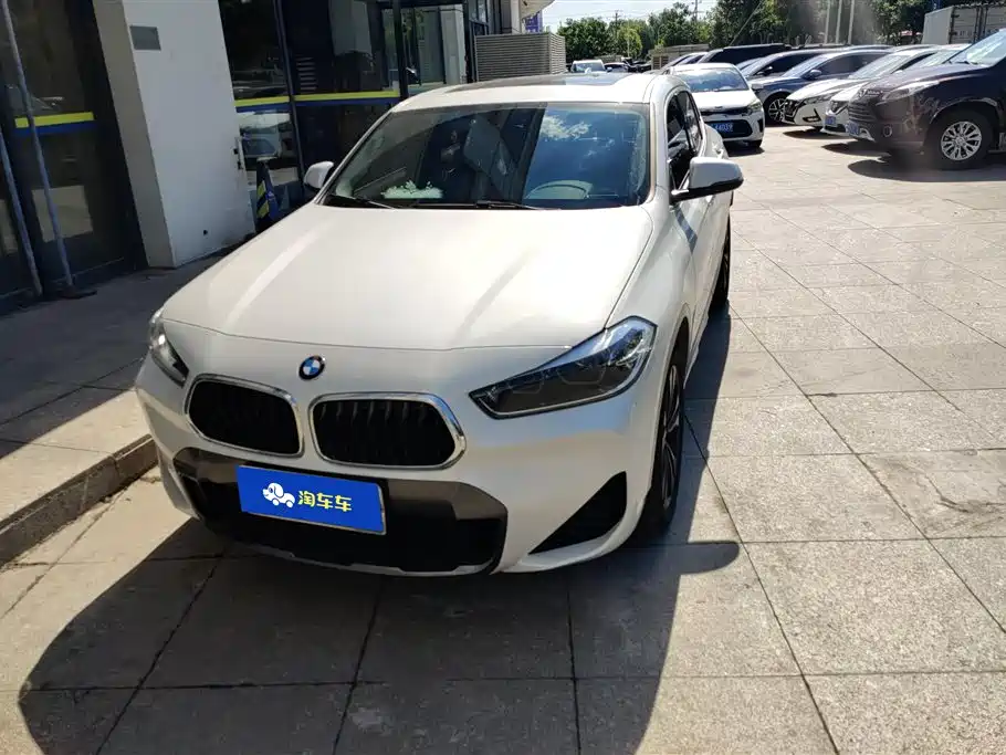 BMW X2 2021 sDrive20i M Off-Road Package фото 2
