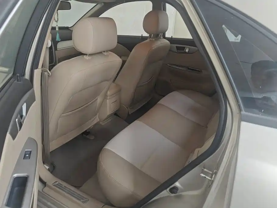 Buick Excelle 2012 2011 1.6LE-MT