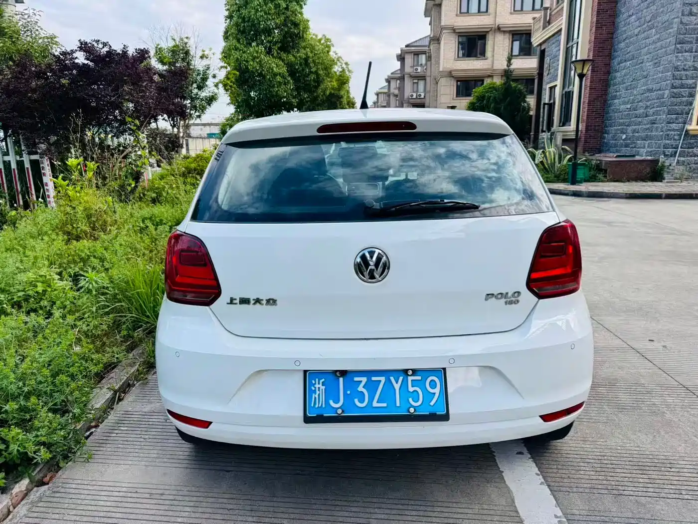 Volkswagen Polo 2016 1.6L Automatic Comfort фото 4