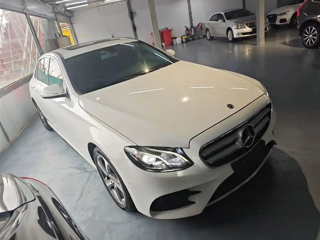 Mercedes-Benz E-Class 2018 Facelift E 200 L Sport 4MATIC фото 22