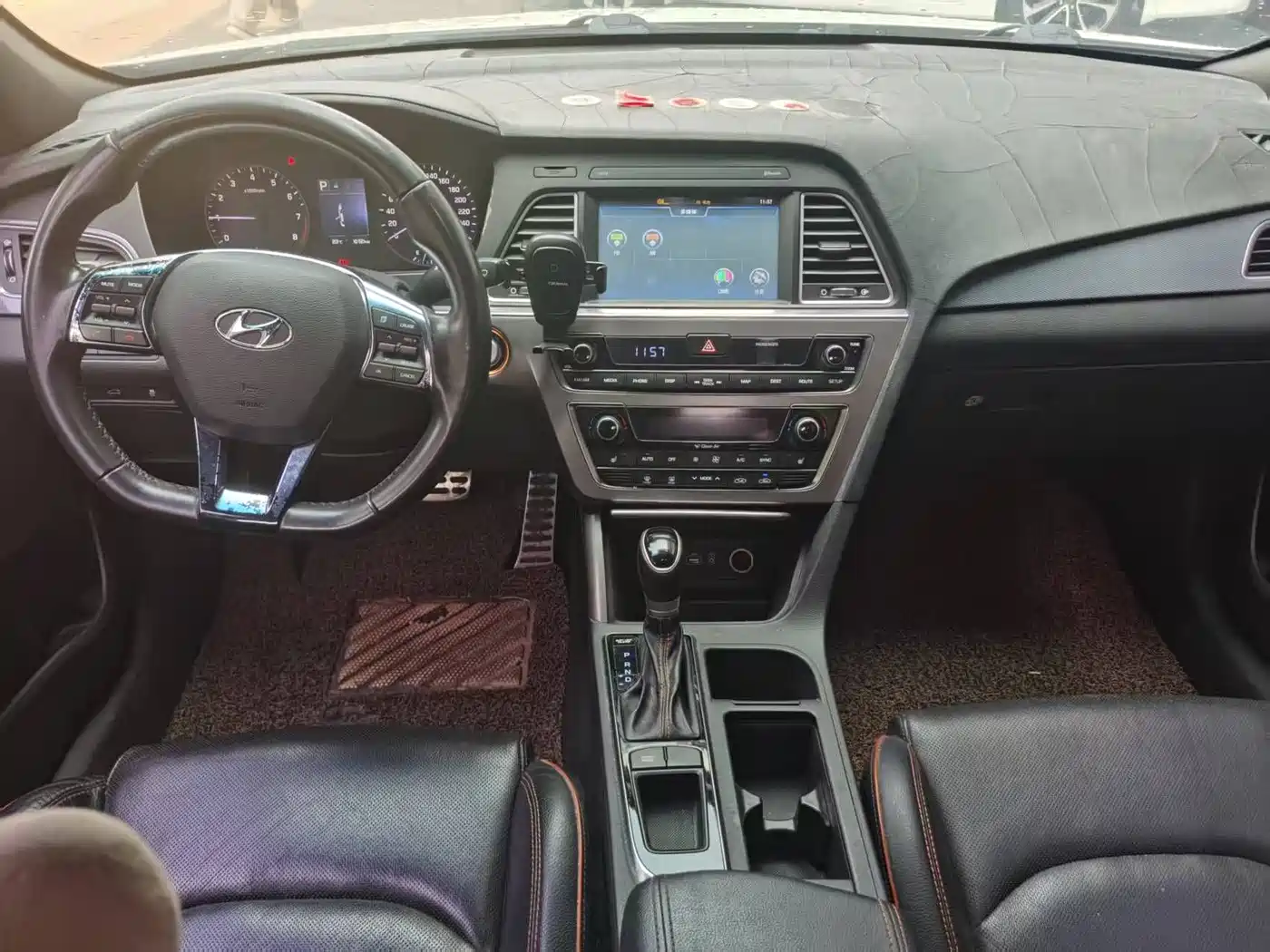 Hyundai Sonata 2015 1.6T GLS Smart фото 8