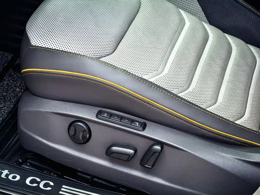 Volkswagen FAW-Volkswagen CC 2019 380TSI Glamour Edition China V фото 21