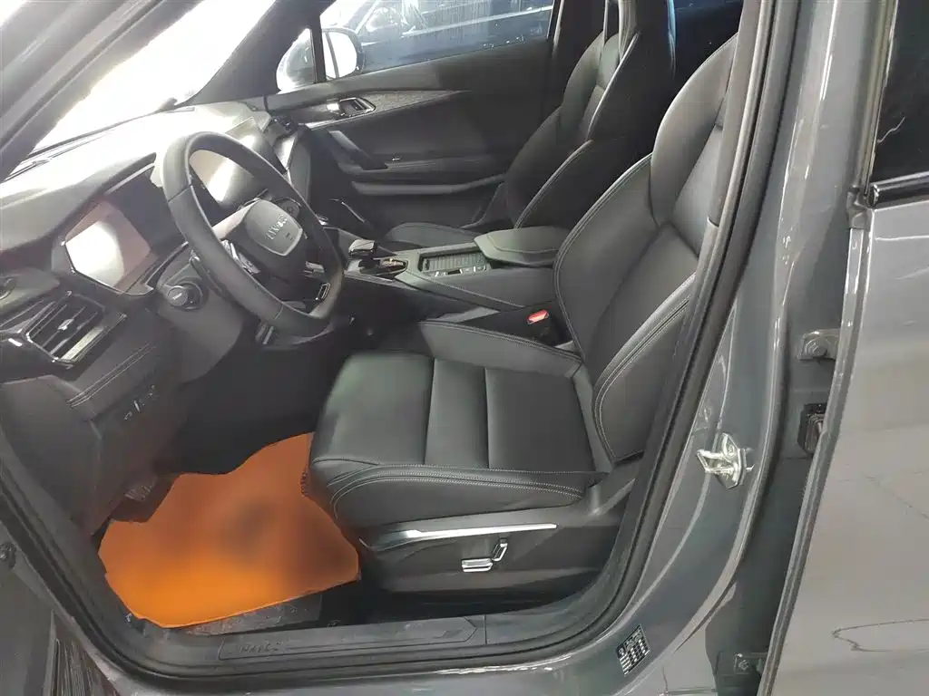 Lynk & Co 06 2023 Remix 1.5T Power Pro фото 15