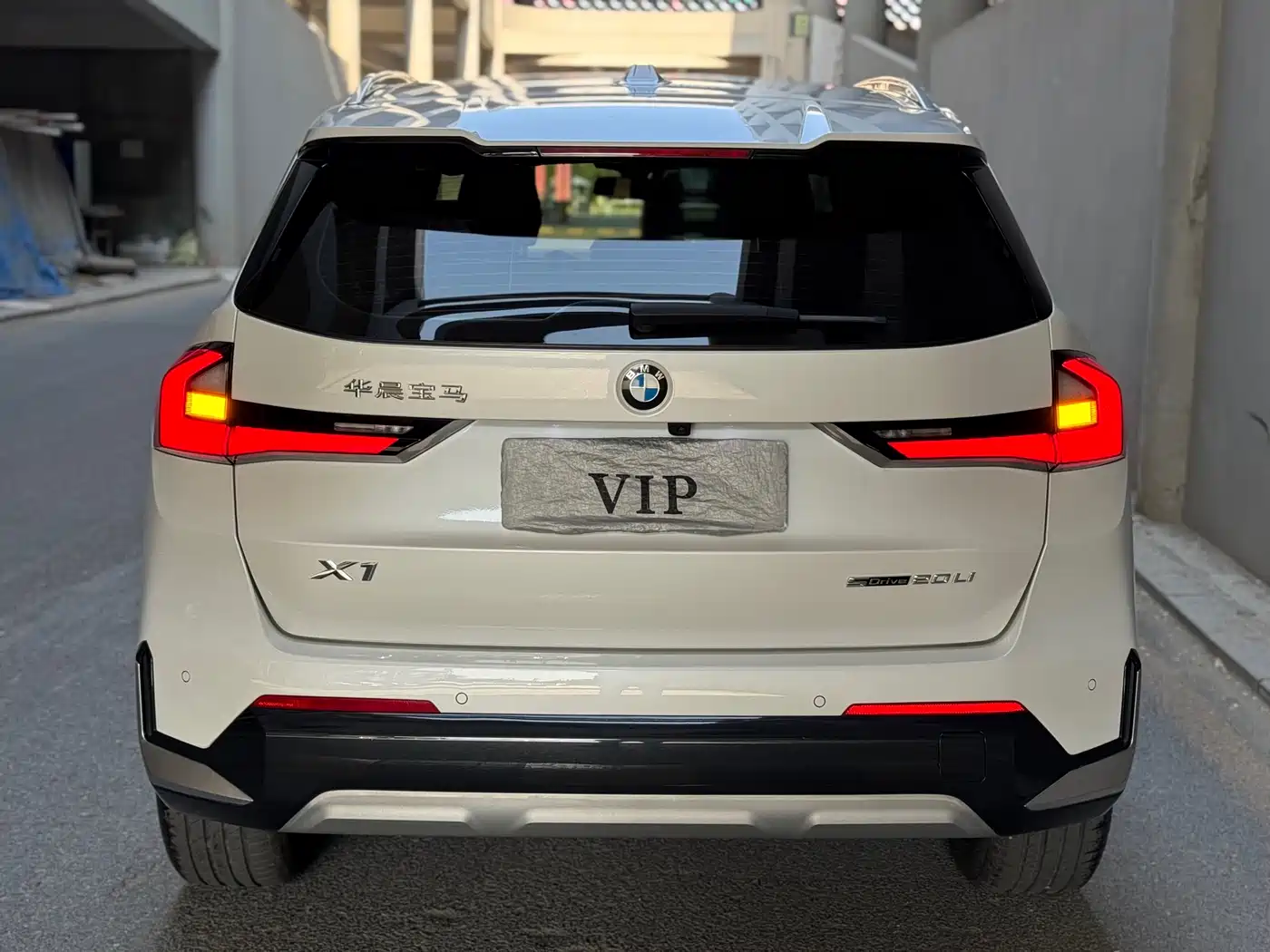BMW X1 2023 sDrive20Li X Design Package фото 5