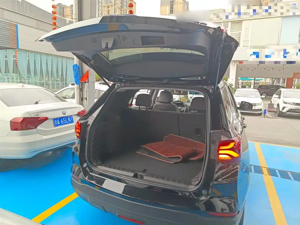 Chevrolet Equinox 2022 535T Galloping Edition фото 19