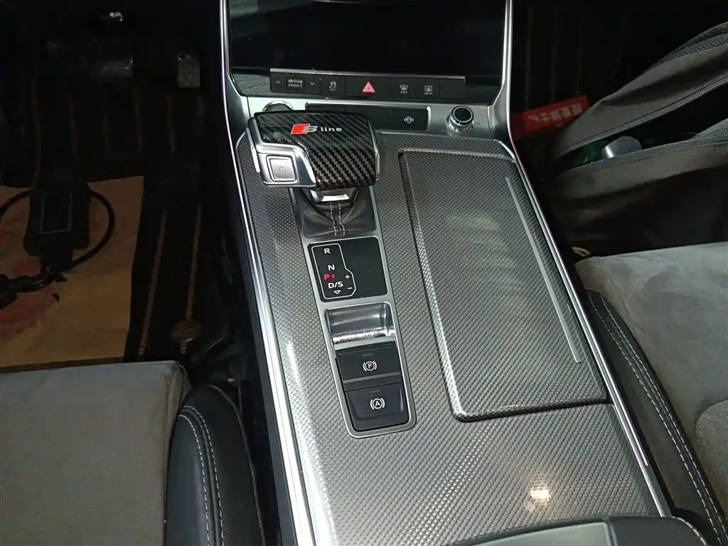 Audi A6L 2022 45 TFSI Premium Dynamic фото 14