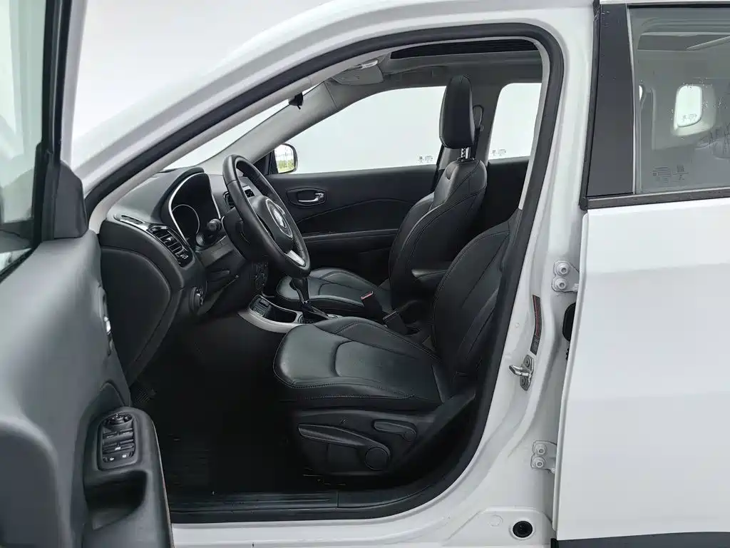 Jeep Compass 2019 2019 200T Auto Family-Connected Large Screen Edition