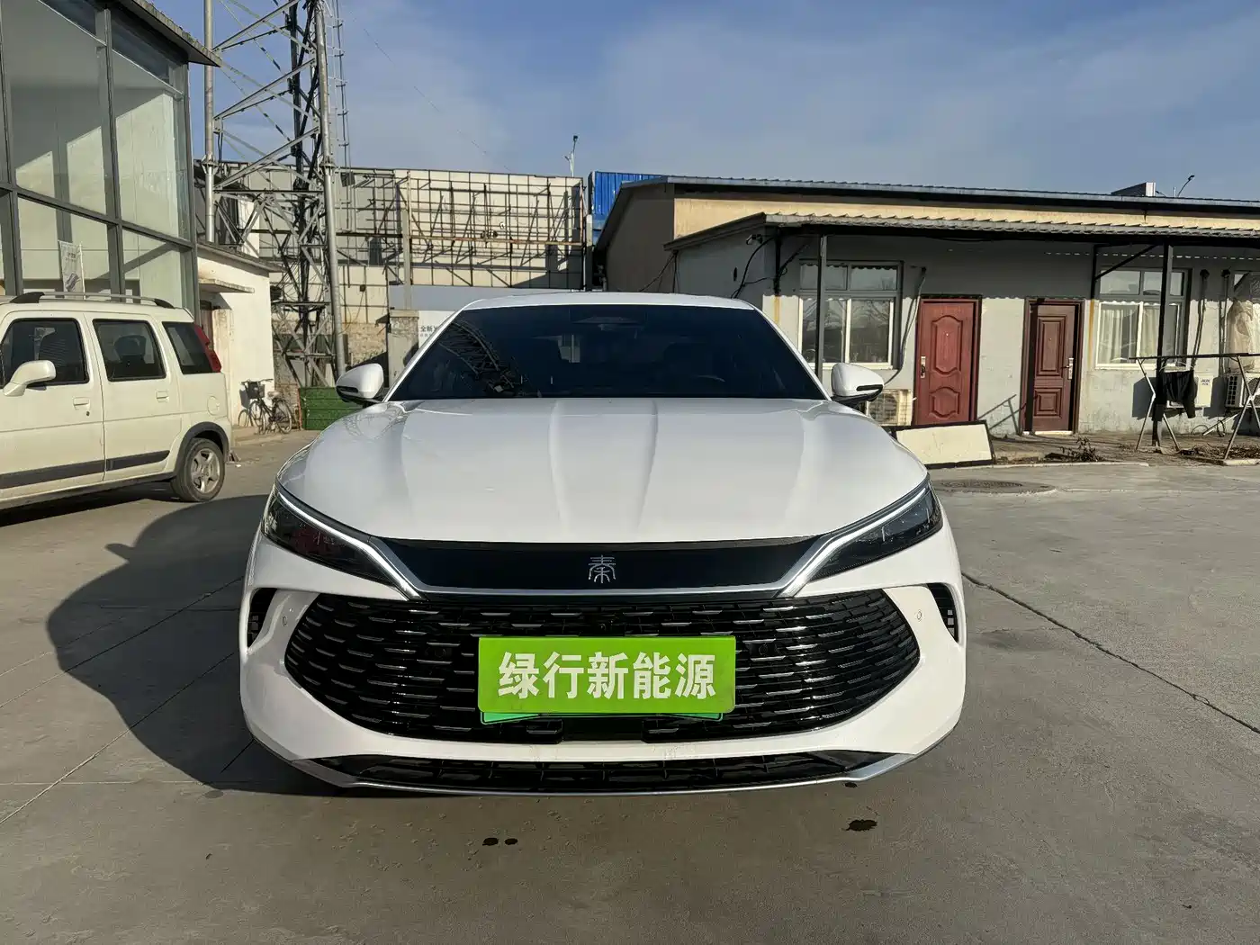 BYD Qin L 2025 DM-i Smart Drive Edition 120KM Surpassing фото 2