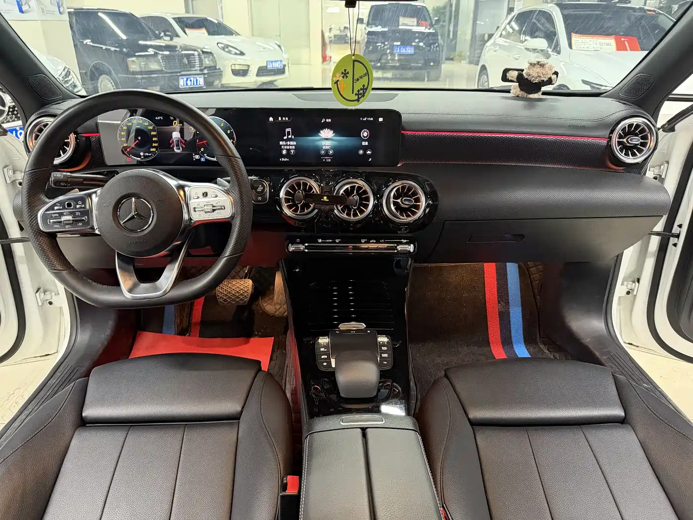 Mercedes-Benz A-Class 2022 Facelift III A 200 L Sport Sedan Fashion фото 10