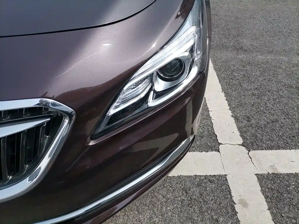 Buick LaCrosse 2016 Facelift 20T Leading фото 18