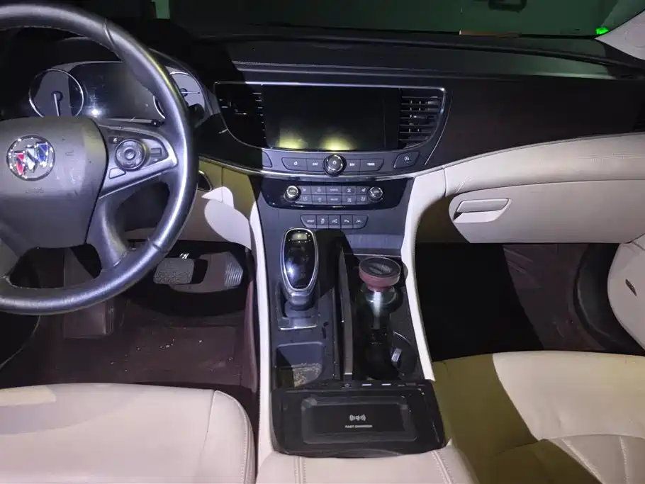 Buick LaCrosse 2022 Avenir First Edition фото 13
