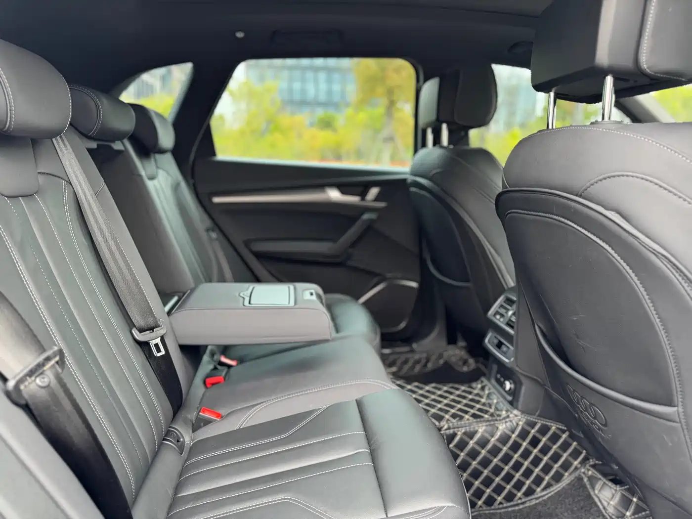 Audi Q5L 2023 40T Luxury Dynamic фото 16