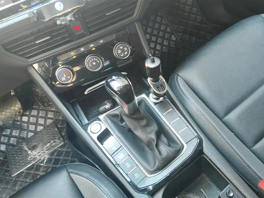 Volkswagen Sagitar 2020 280TSI DSG Comfort China VI фото 16