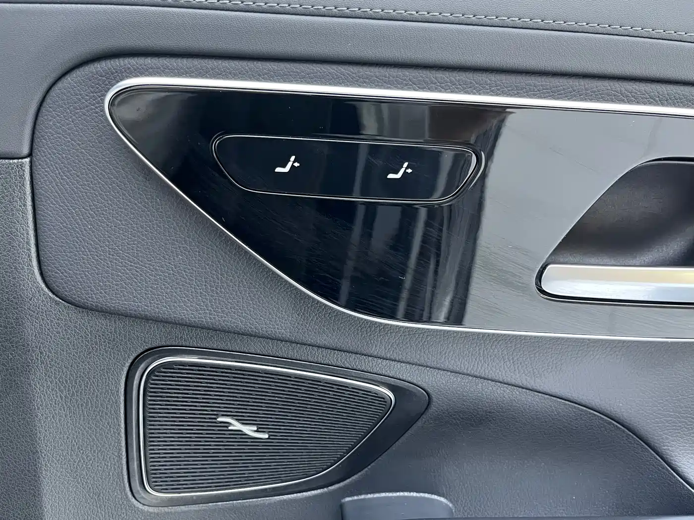 Mercedes-Benz C-Class 2024 Facelift C 260 L Sport фото 5