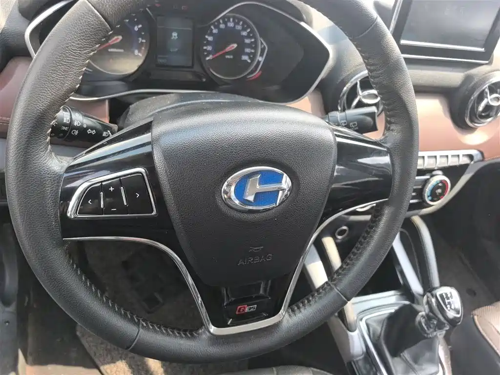 BAIC Changhe Q35 2017 2016 1.5L Manual Smart Edition