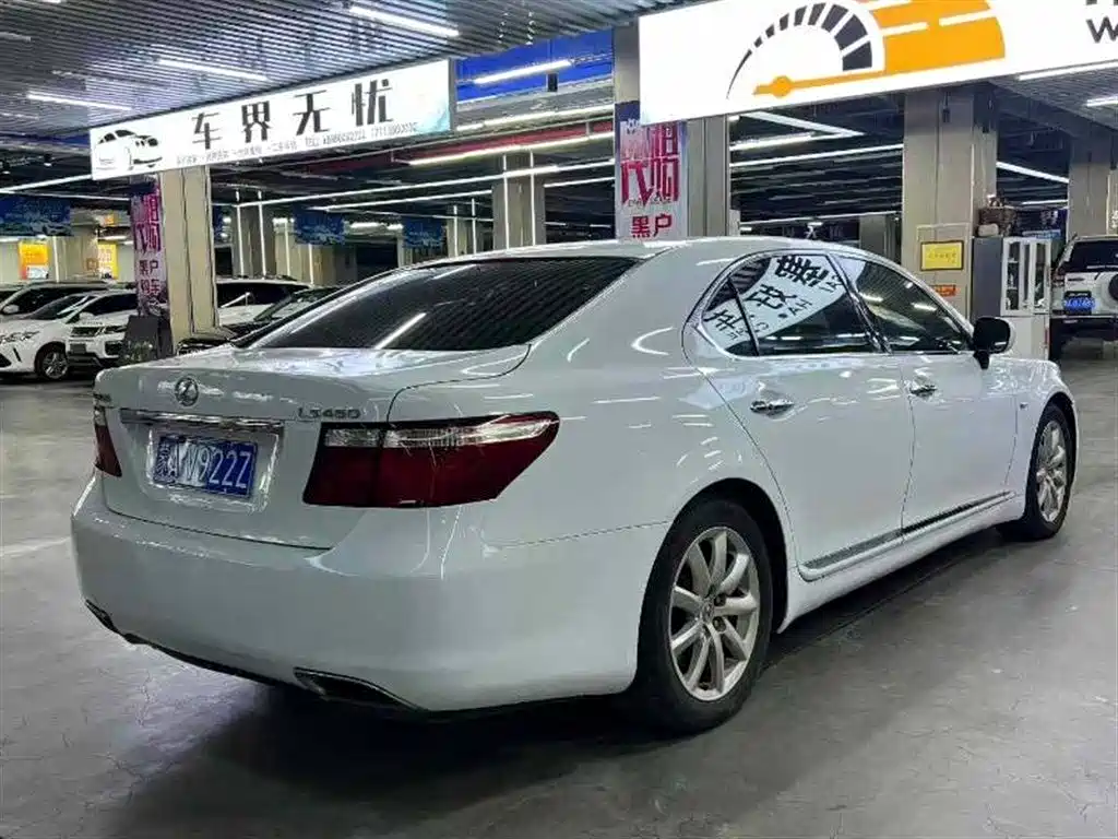 Lexus LS 2006 460L фото 9