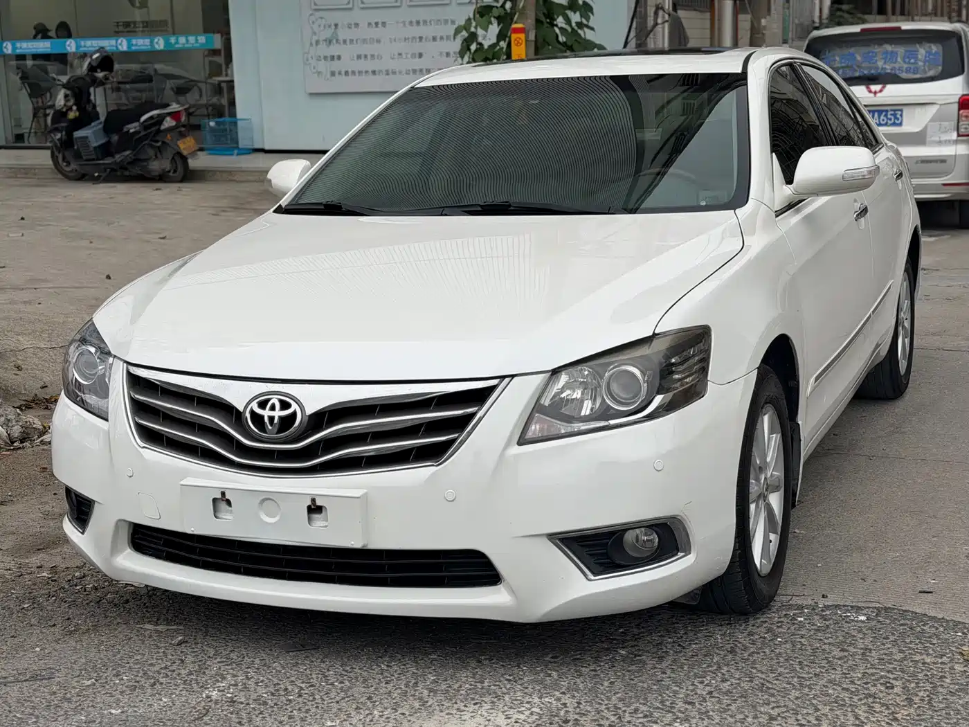 Toyota Camry 2013 200G Classic Luxury Edition фото 5