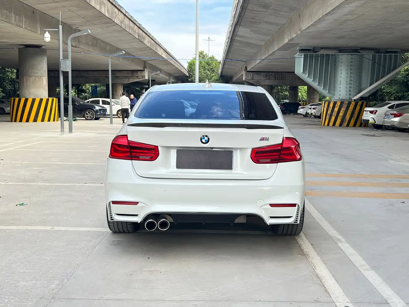 BMW 3 Series 2017 320Li Fashion фото 8