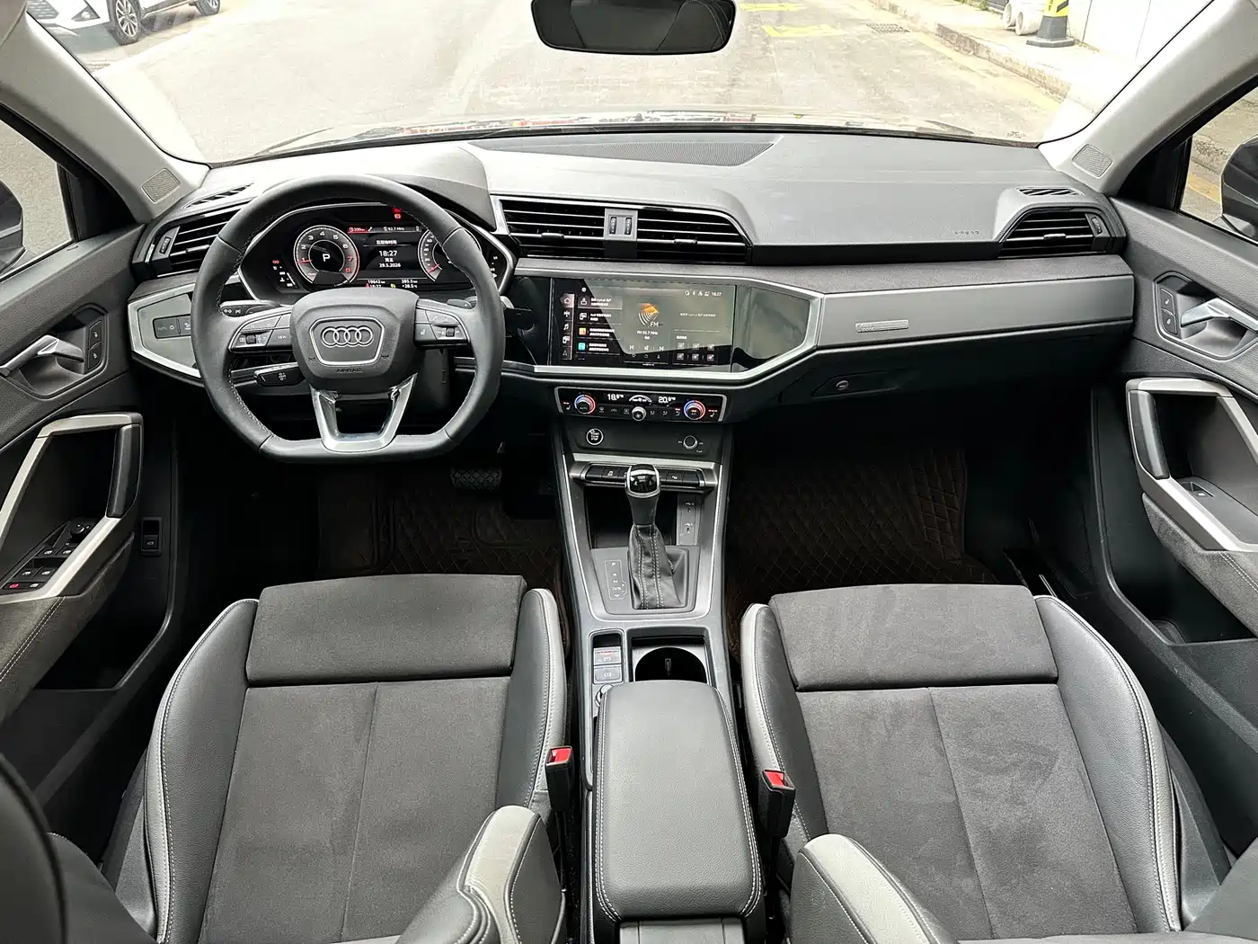 Audi Q3 2023 35 TFSI Fashion Dynamic (1.4T) фото 16