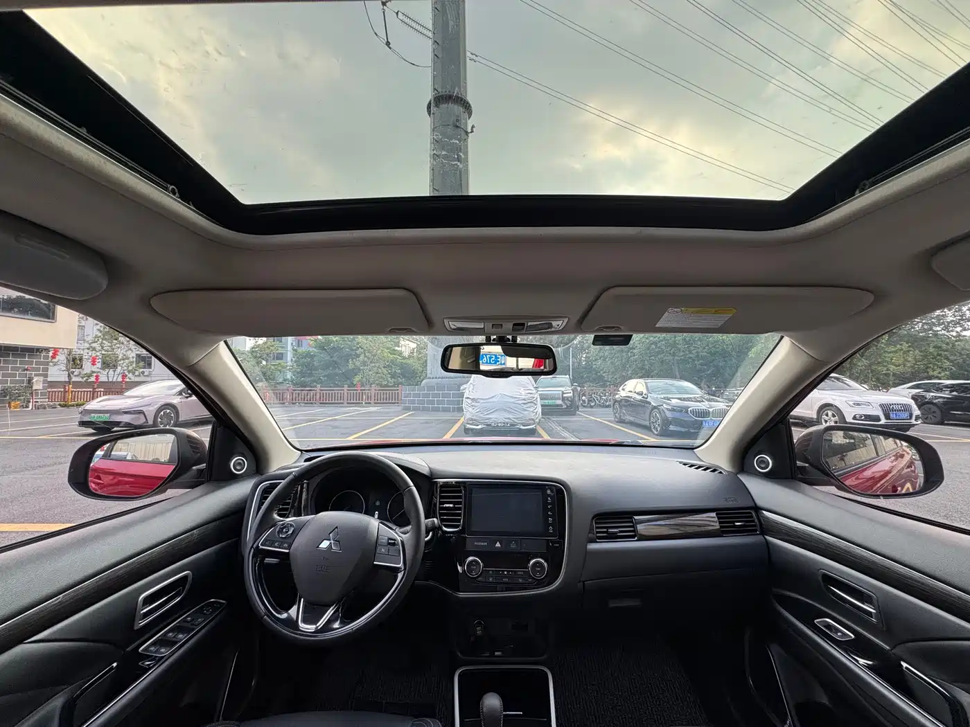 Mitsubishi Outlander 2019 2.0L 2WD Enjoy 5-Seater China VI фото 13