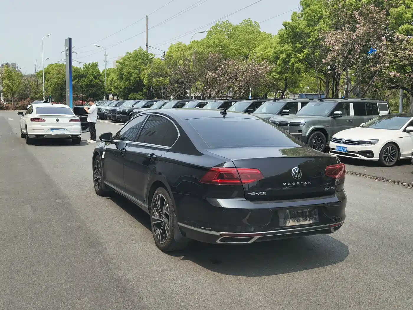 Volkswagen Magotan 2020 330TSI DSG Leading фото 6