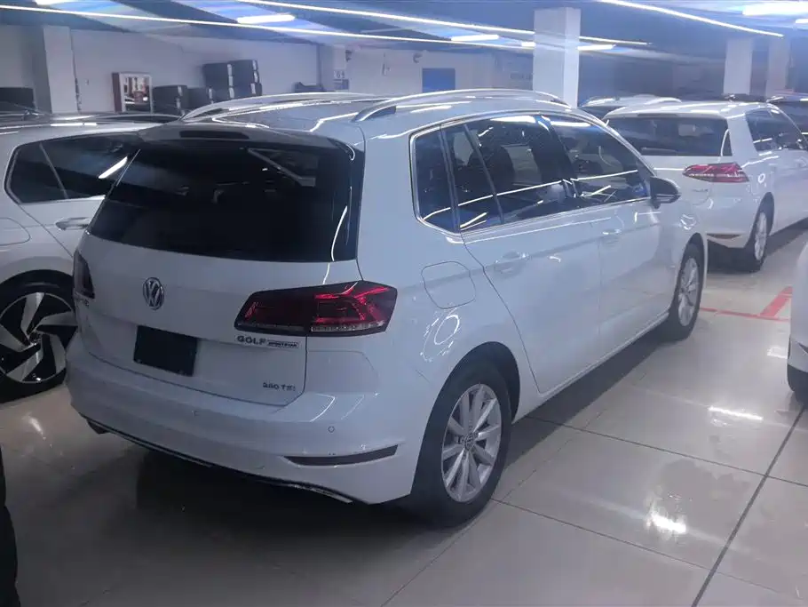 Volkswagen Golf Sportsvan 2019 280TSI Automatic Curiosity Edition China V фото 3