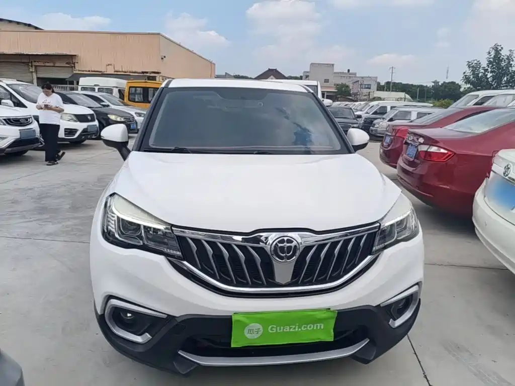 Zhonghua V3 2020 2017 1.5L Automatic Smart
