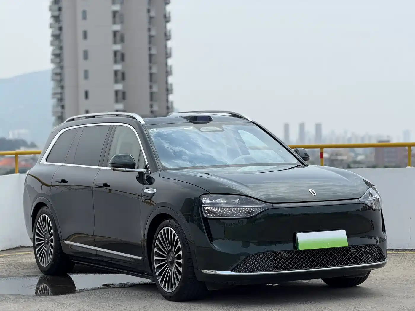 AITO Wenjie AITO M9 2025 Pure Electric Ultra 100kWh 6-Seater фото 3