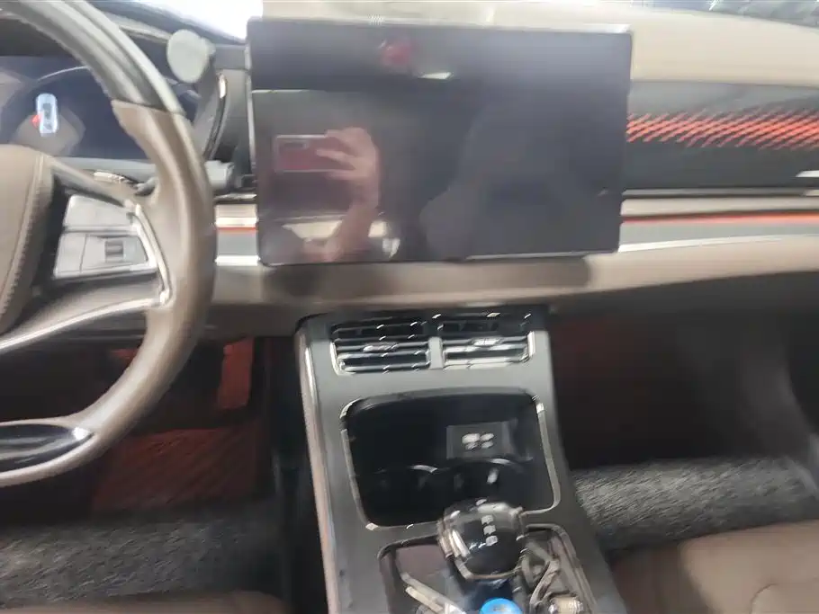 BYD Han 2022 DM-i 121KM Premium Edition фото 13