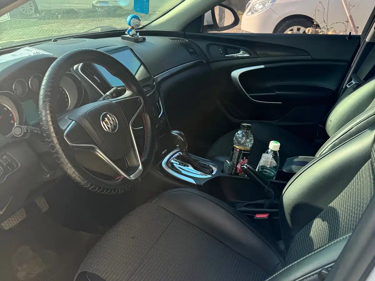 Buick Regal 2015 1.6T Leading Tech Edition фото 4